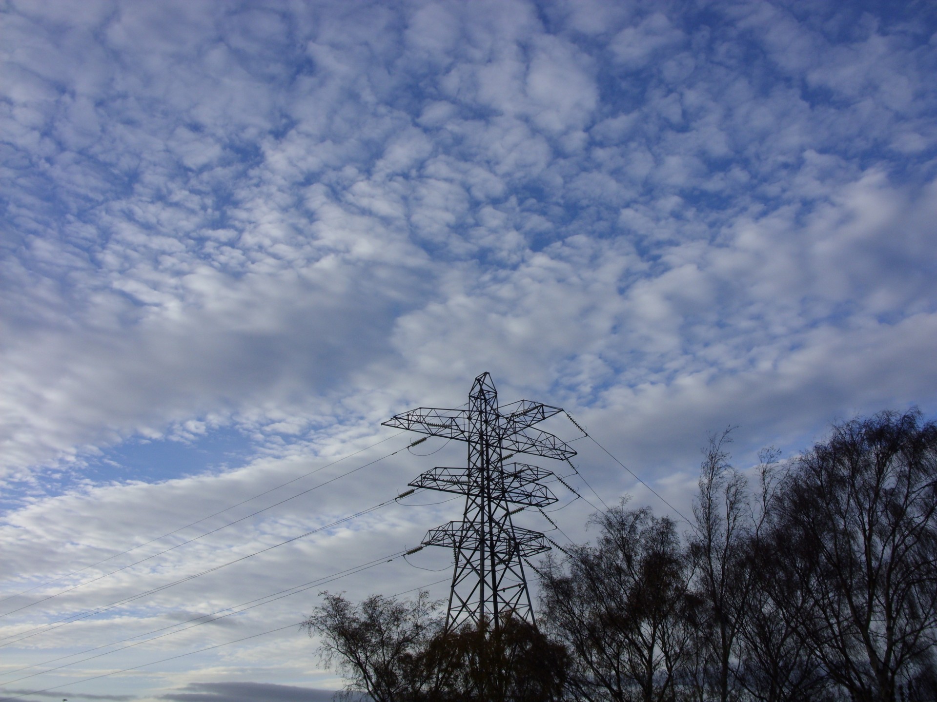 electricity-pylon-and-sky8.jpg